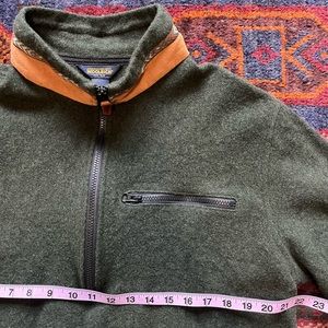 Woolrich Women’s Green Wool Pullover